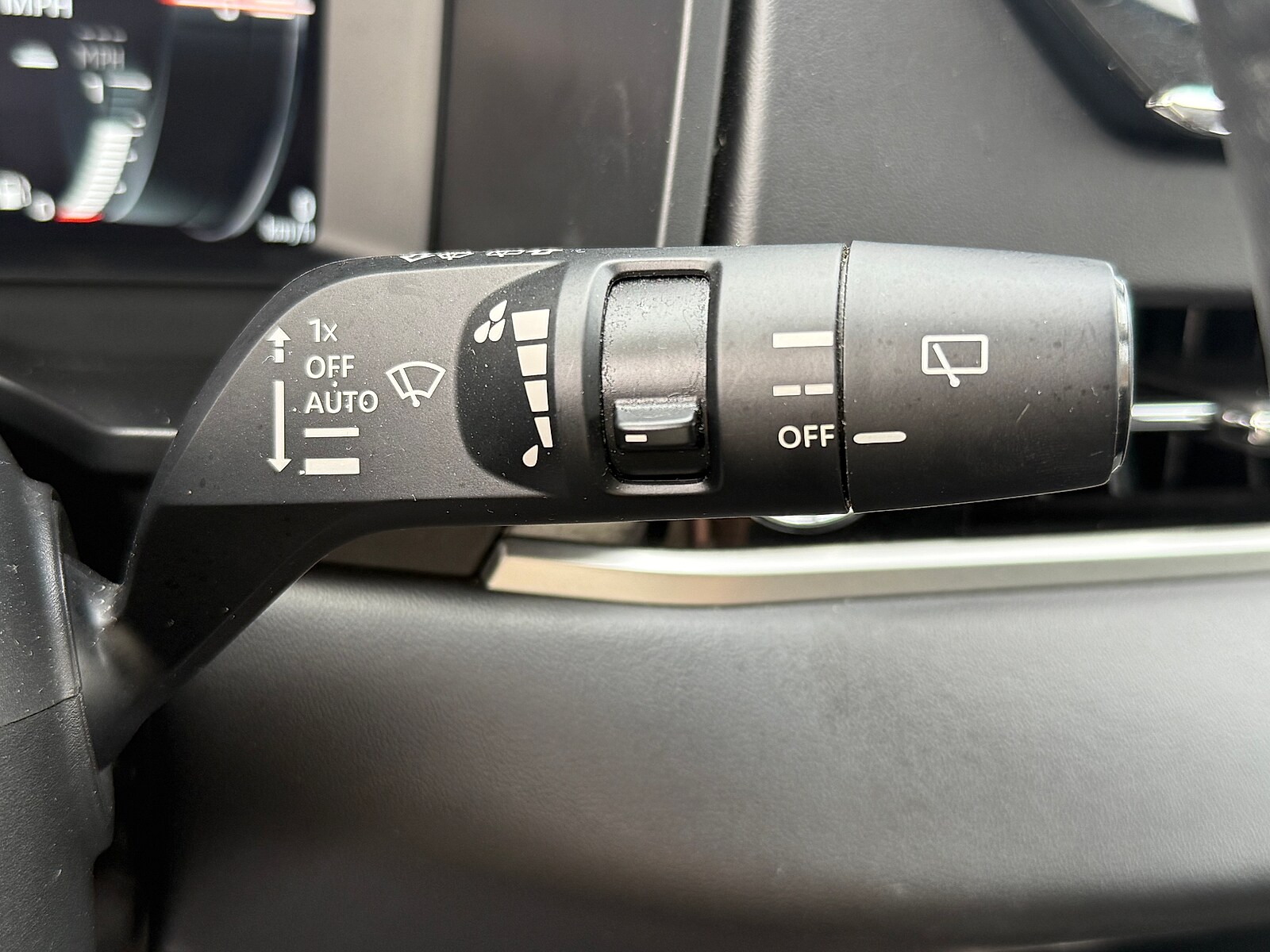 2024 Mitsubishi Outlander Plug-in Hybrid RALLIART - Photo 34