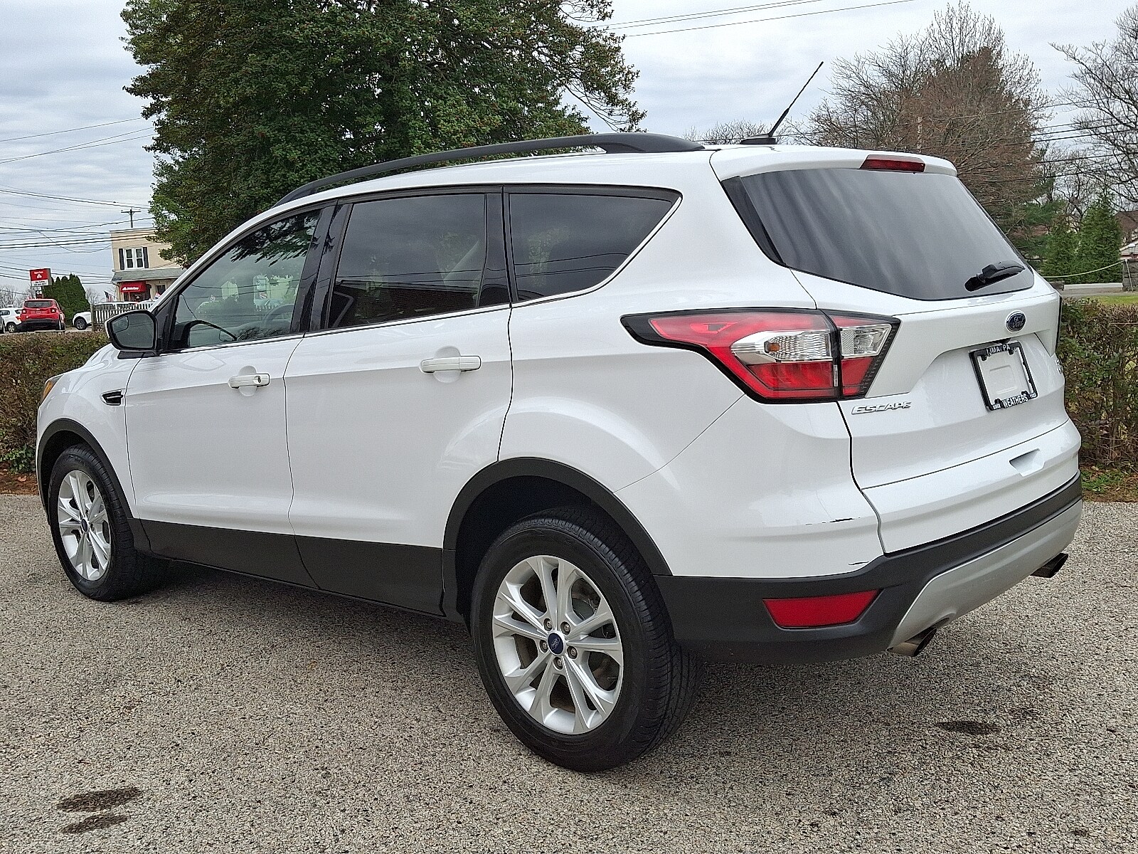 2018 Ford Escape SE photo 3