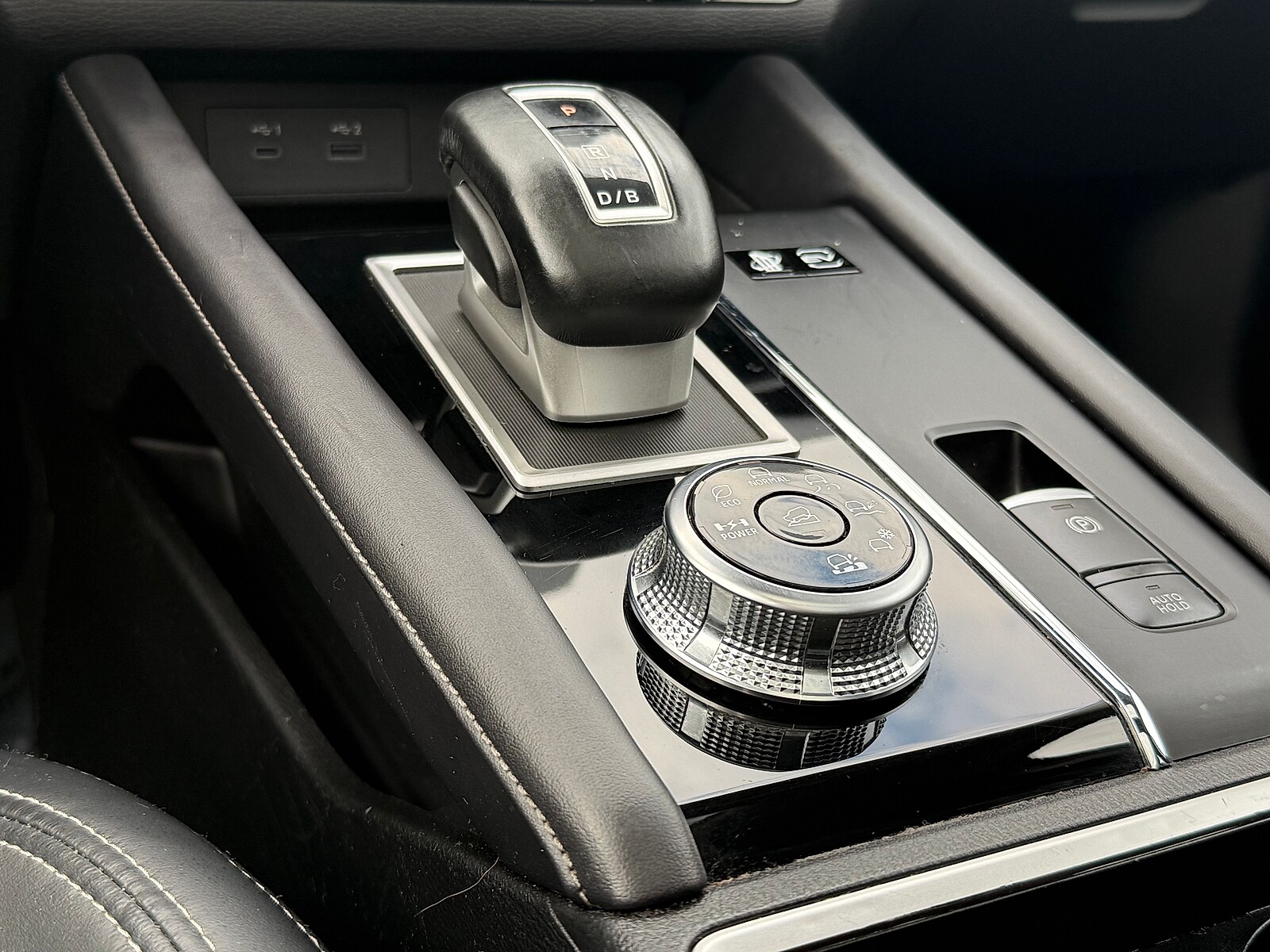 2024 Mitsubishi Outlander Plug-in Hybrid RALLIART - Photo 22