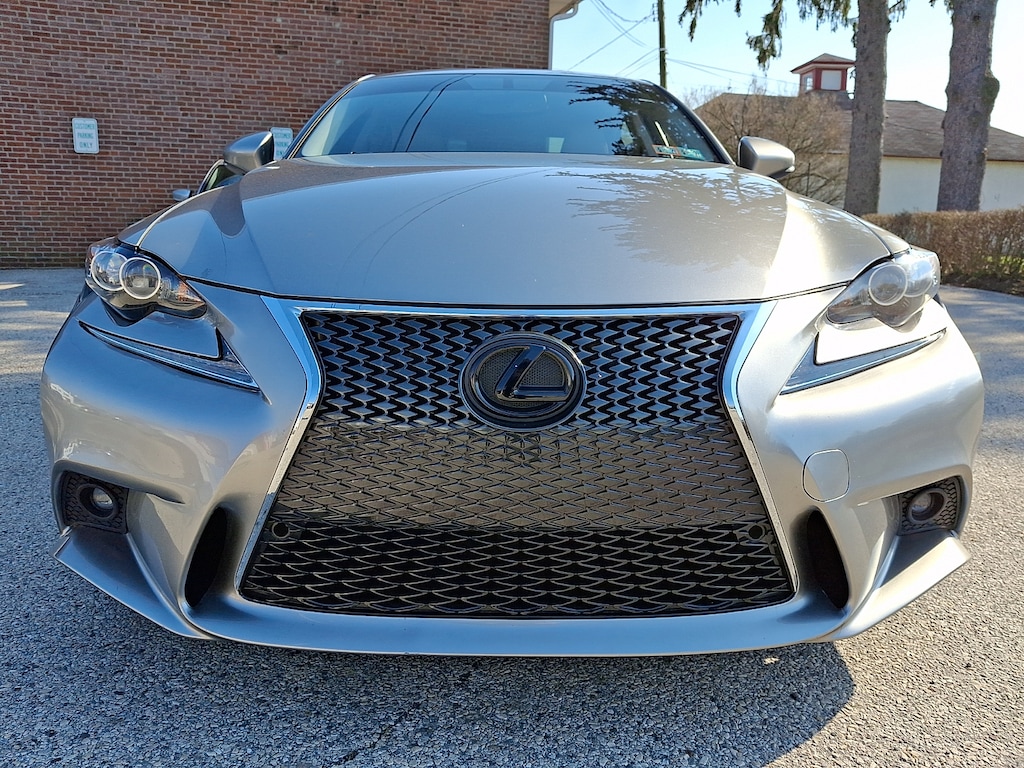 Used 2016 Lexus IS 300 Sedan