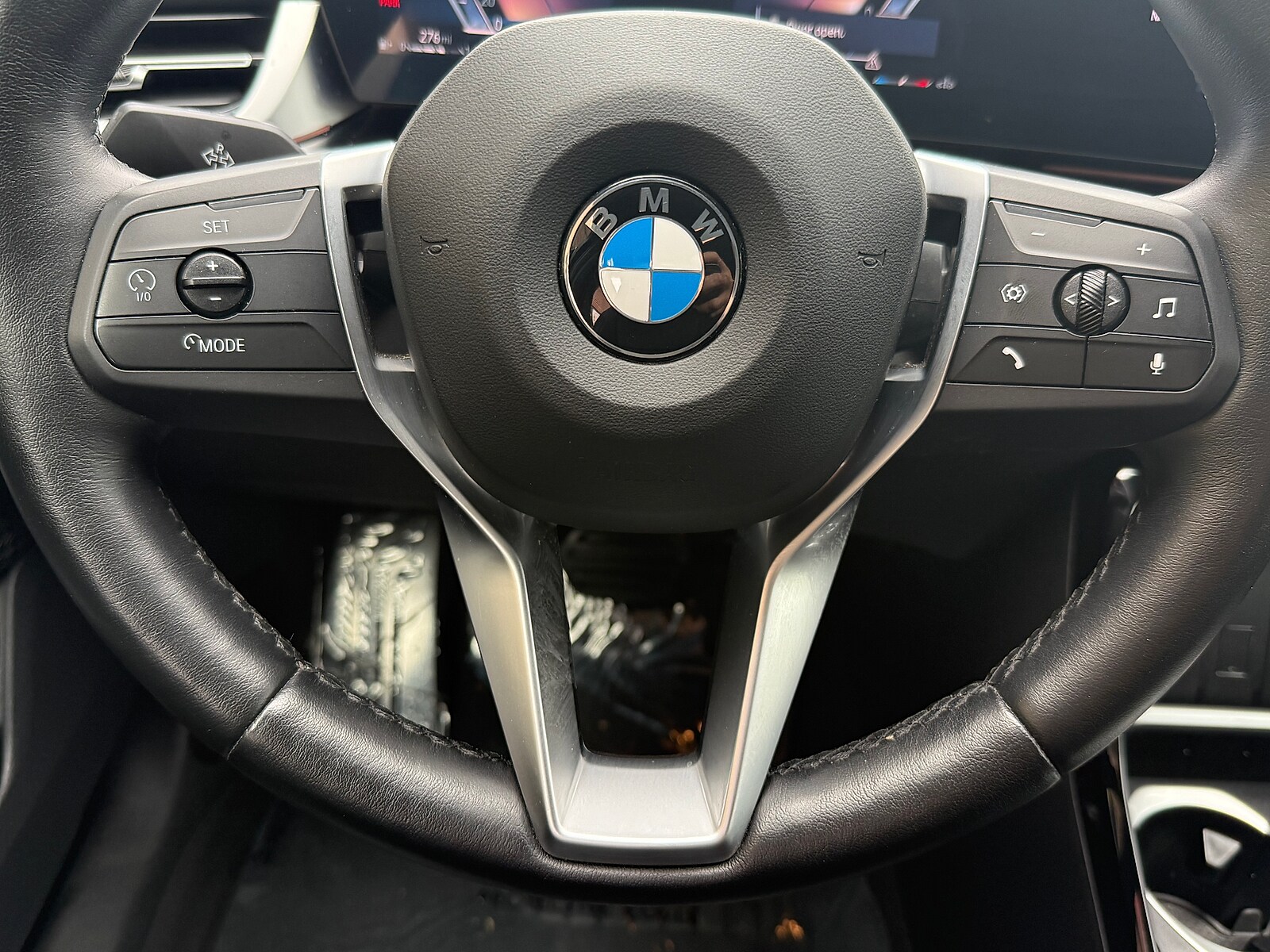 2024 BMW X1 28i - Photo 18