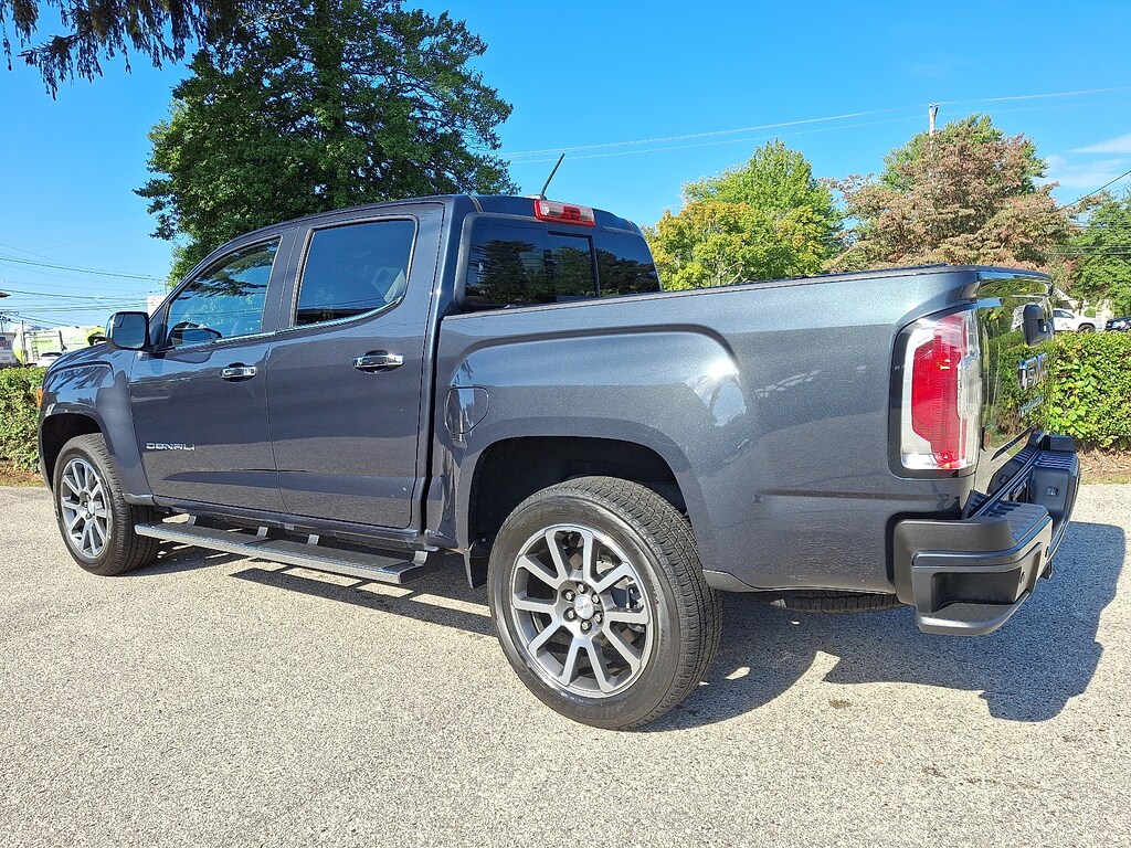 Used 2021 GMC Canyon 4WD Crew Cab Short Box Denali Truck Crew Cab