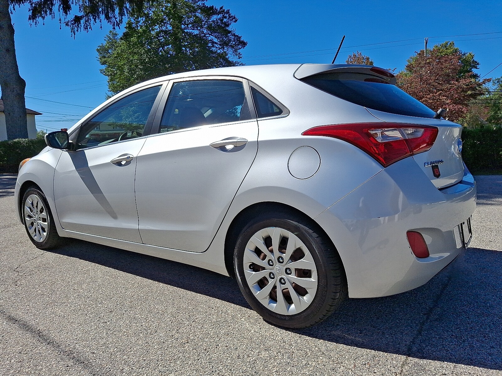 2016 Hyundai Elantra GT Base photo 4