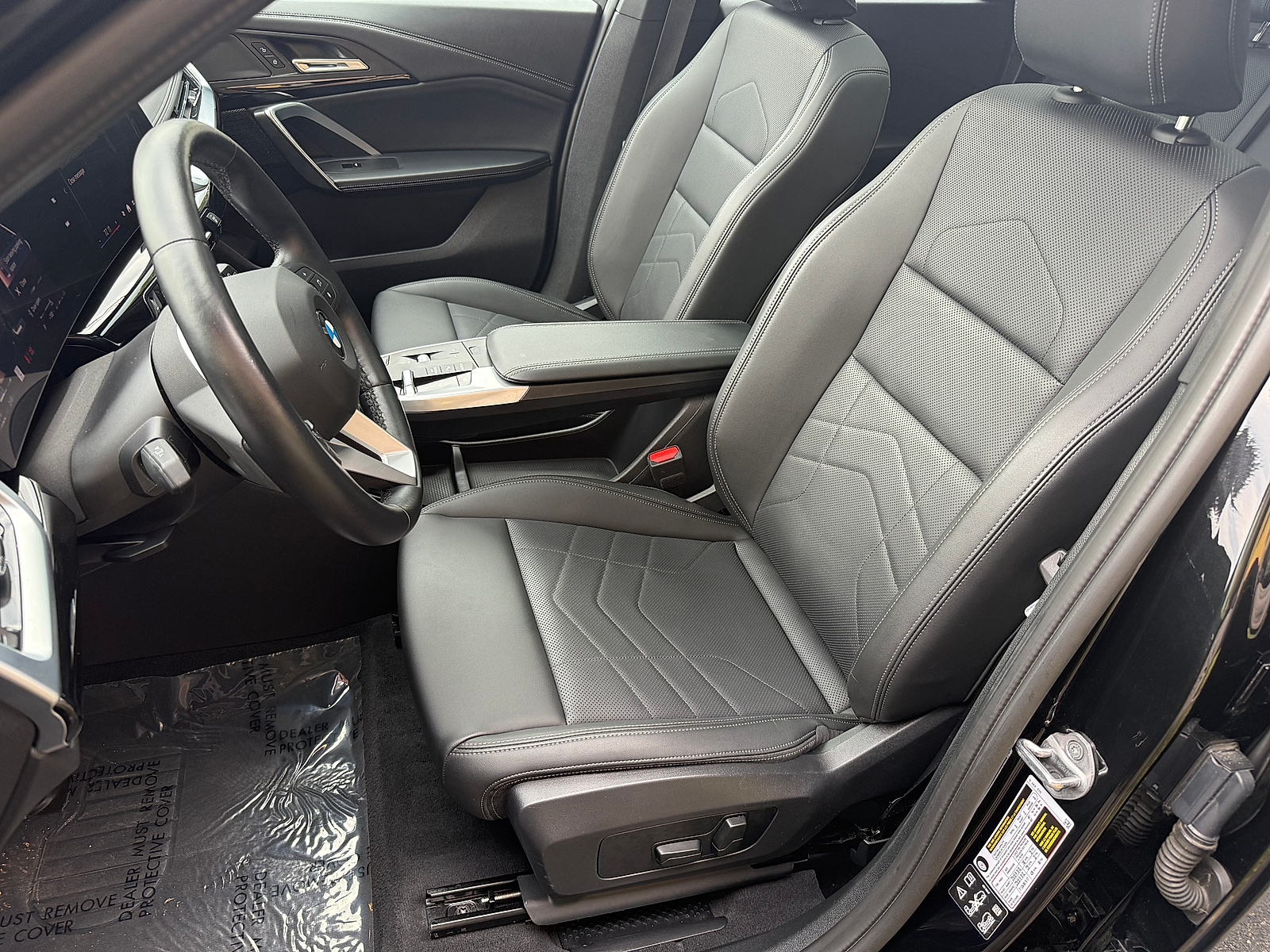 2024 BMW X1 28i - Photo 39