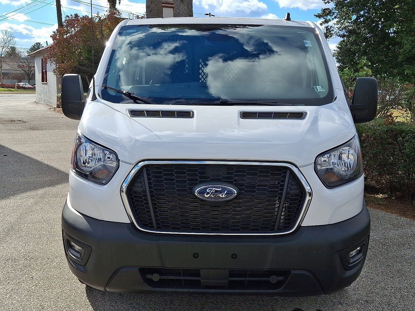 2023 Ford Transit photo 2