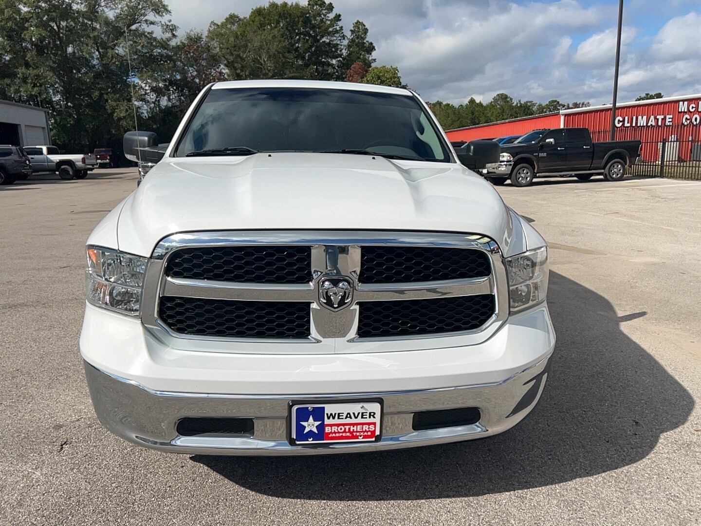 2019 Ram 1500 SLT photo 2