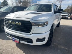 2026 Ram 1500 LARAMIE CREW CAB 4X4 5'7 BOX Pickup