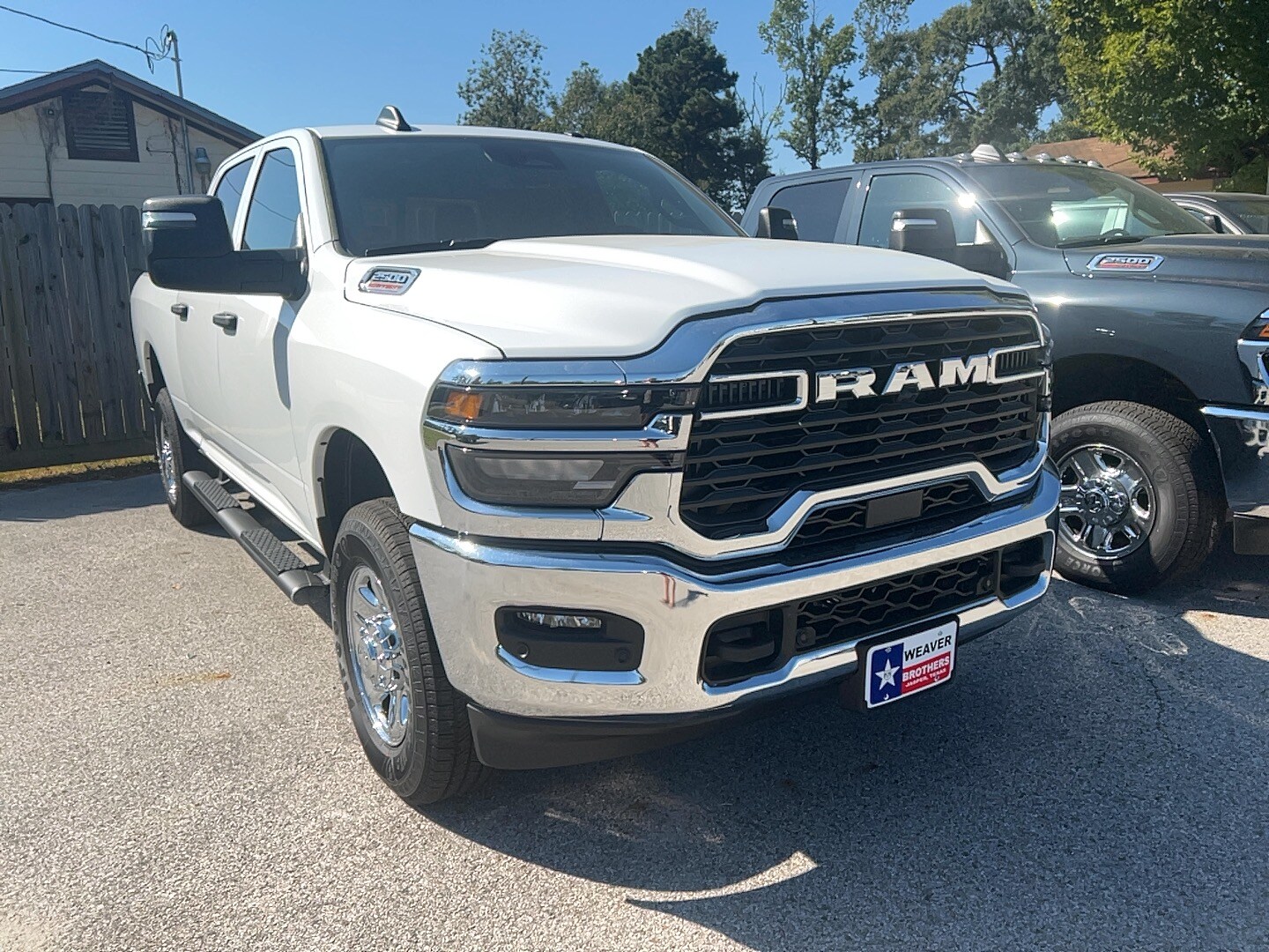 2026 Ram 2500 Tradesman photo 2