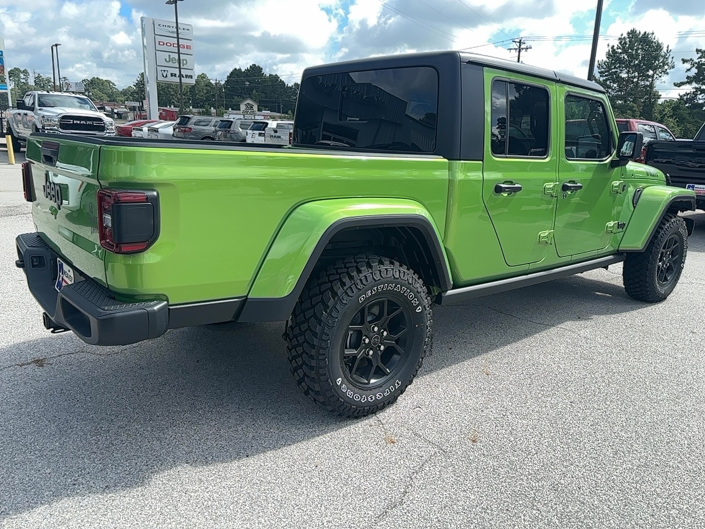 2025 Jeep Gladiator Willys - Photo 5