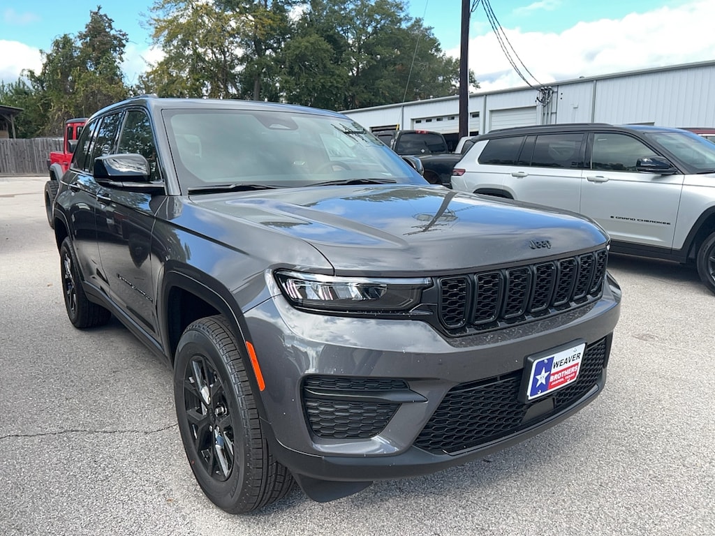 New 2025 Jeep Grand Cherokee ALTITUDE X 4X2 Sport Utility