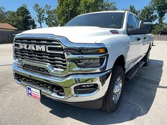 2026 Ram 3500 TRADESMAN CREW CAB 4X4 8' BOX Pickup