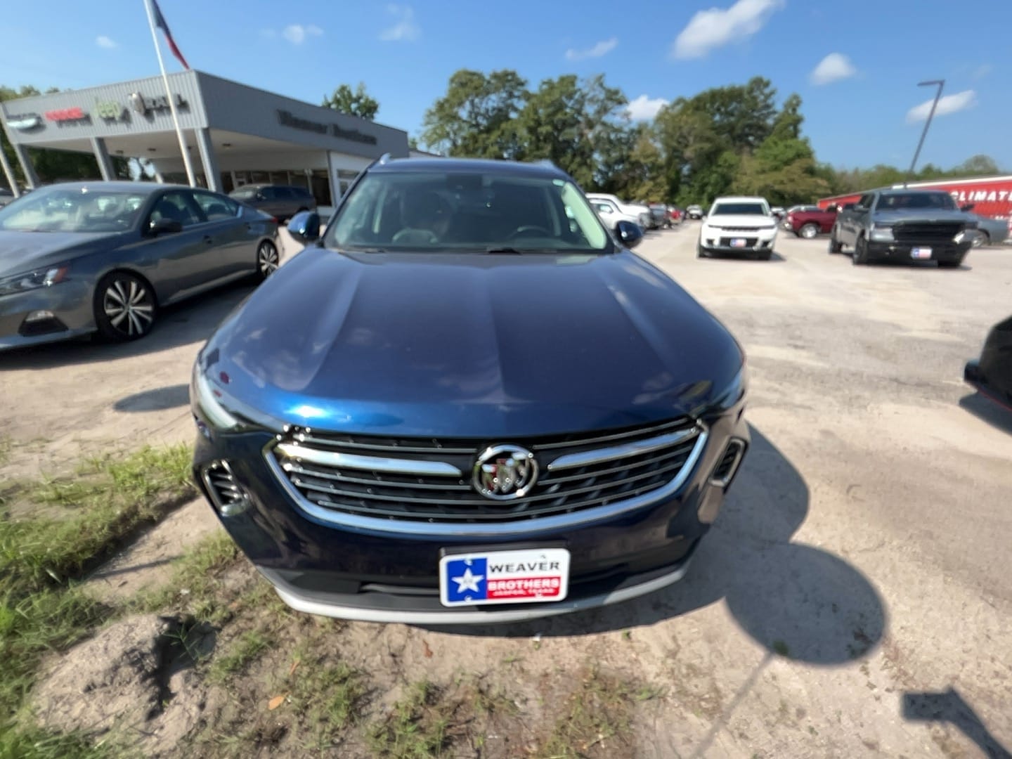 Used 2023 Buick Envision Essence with VIN LRBFZNR42PD085993 for sale in Jasper, TX