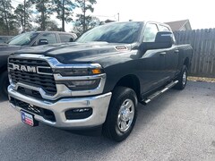 2026 Ram 2500 TRADESMAN CREW CAB 4X4 6'4 BOX Pickup