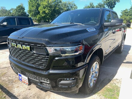 2026 Ram 1500 LONE STAR CREW CAB 4X4 5'7 BOX Pickup