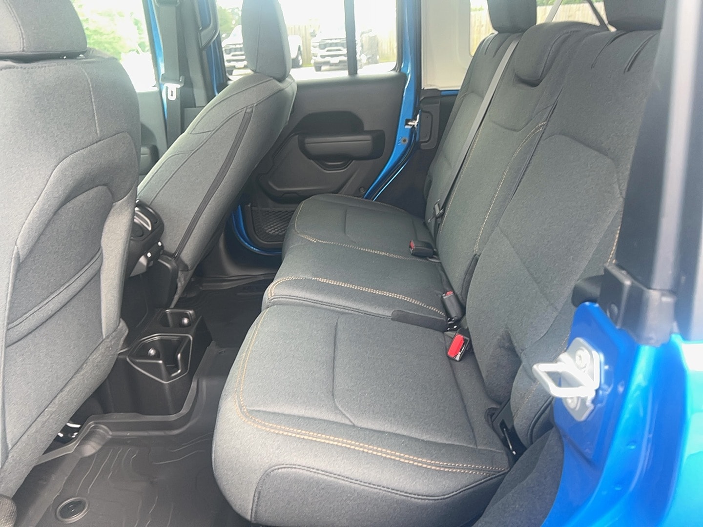 2026 Jeep Wrangler 4-Door Willys - Photo 8