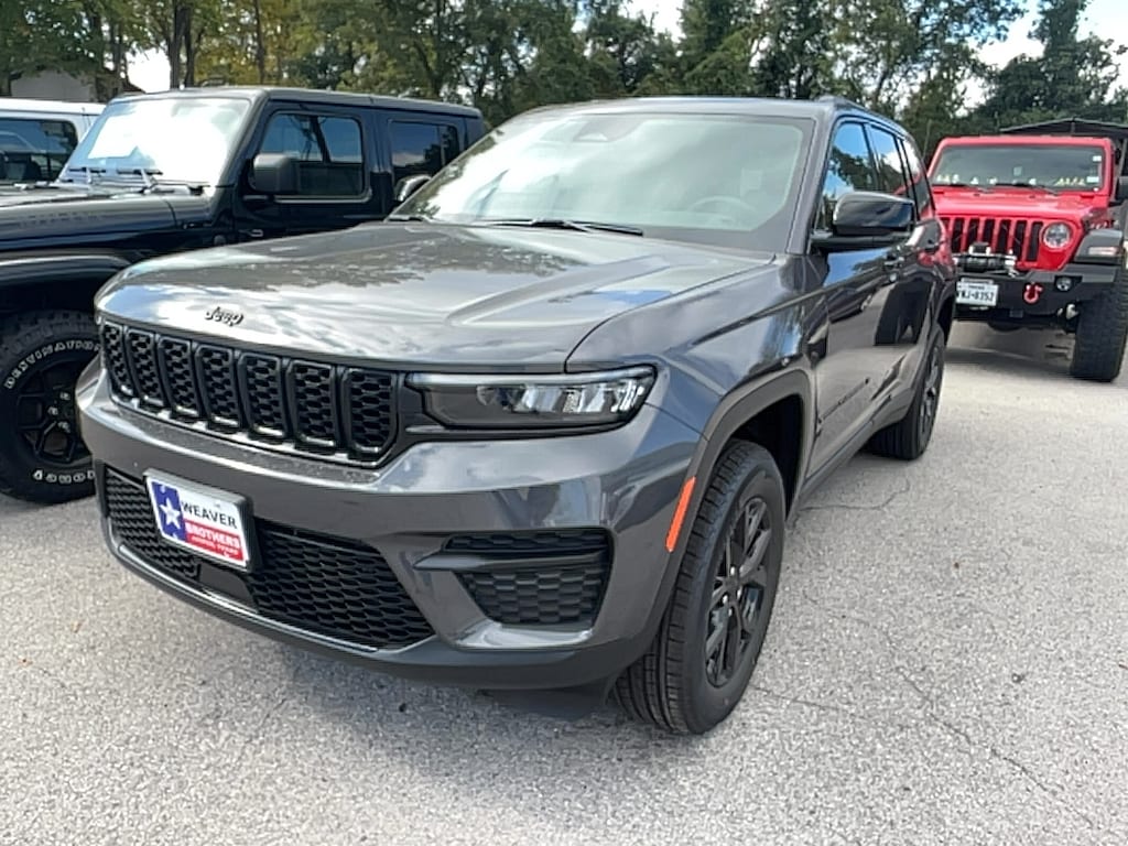 New 2025 Jeep Grand Cherokee ALTITUDE X 4X2 Sport Utility