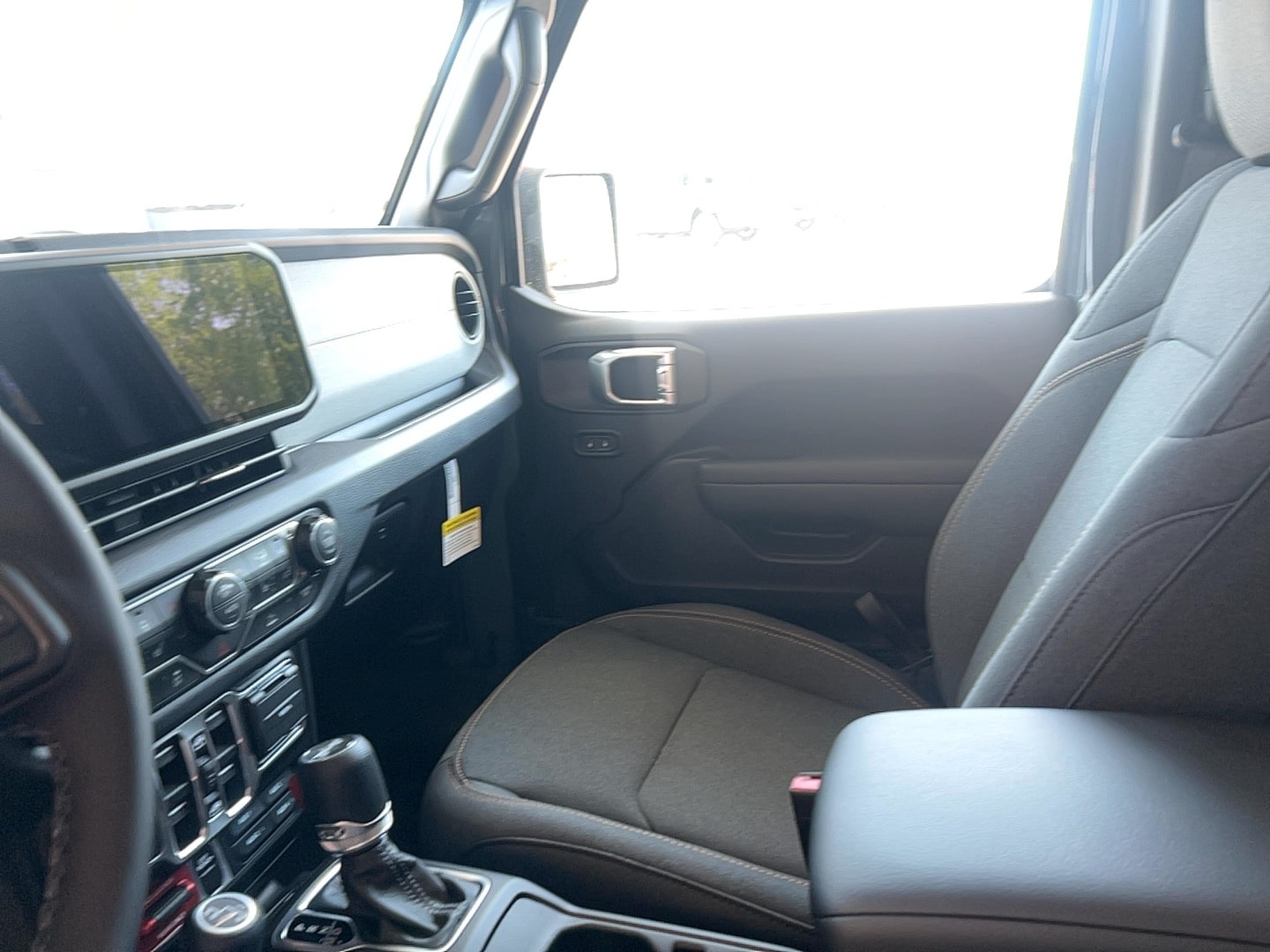 2026 Jeep Wrangler 4-Door Willys - Photo 14