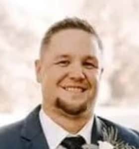 Staff member Neal Pike from ID_16ad5dd66b9f