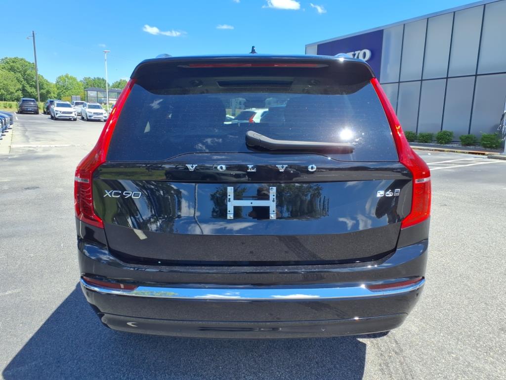 2024 Volvo XC90 Plus photo 4