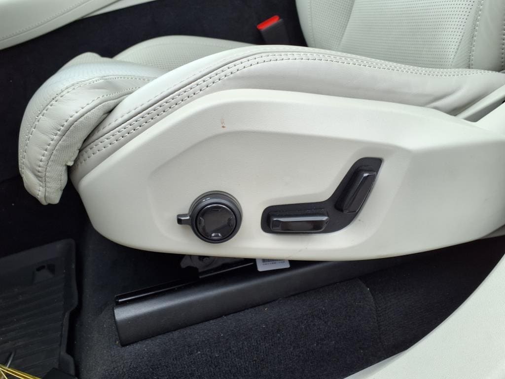 2025 Volvo XC90 Ultra - Photo 4