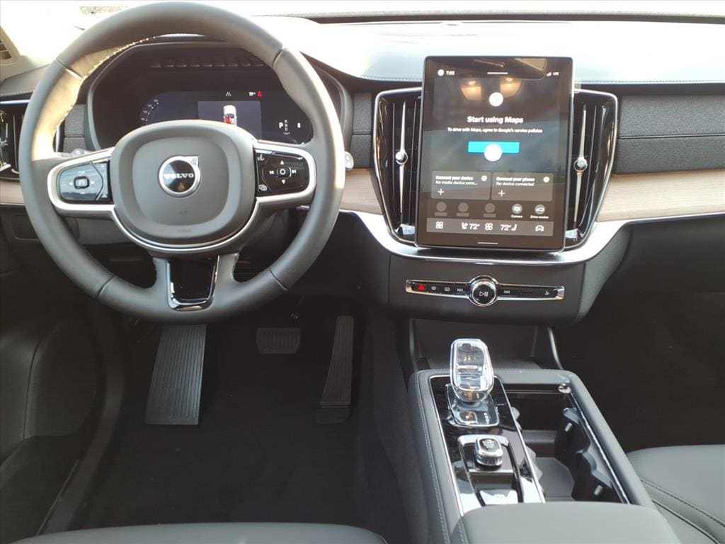 2026 Volvo XC90 Plus - Photo 9