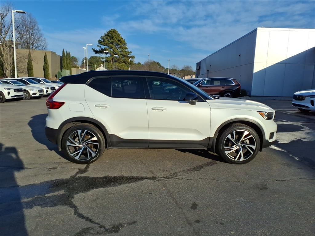 Used 2021 Volvo XC40 T5 R-Design SUV