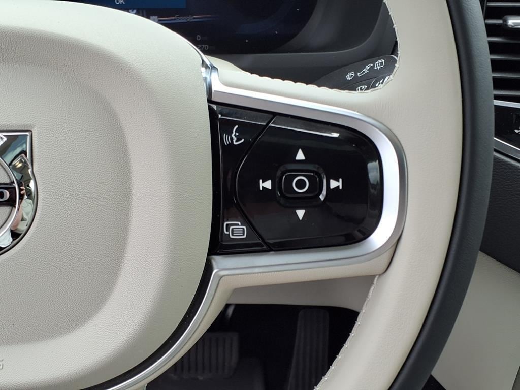 2025 Volvo XC90 Ultra - Photo 22