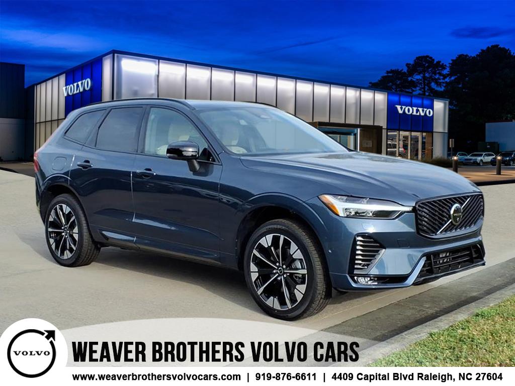 2026 Volvo XC60 Plus's photo