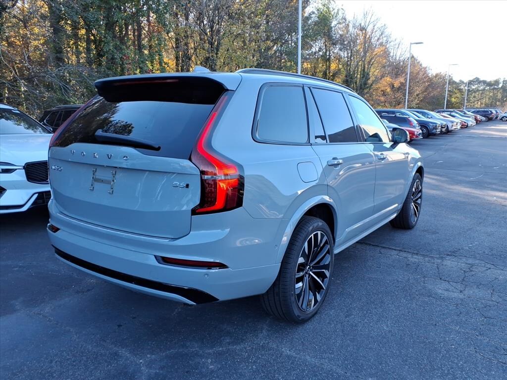 New 2026 Volvo XC90 B6 Ultra Dark Theme 7-Seater SUV