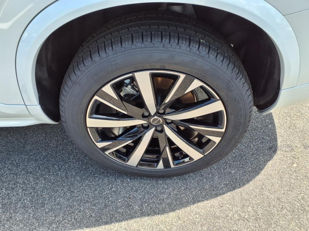 2026 Volvo XC90 Core - Photo 7
