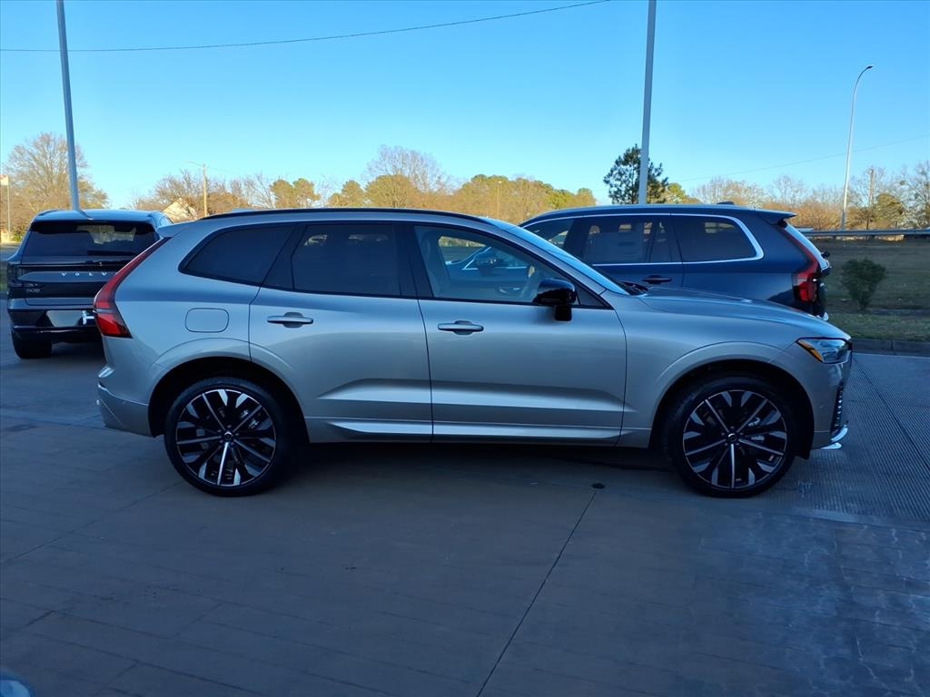 New 2026 Volvo XC60 B5 Ultra SUV