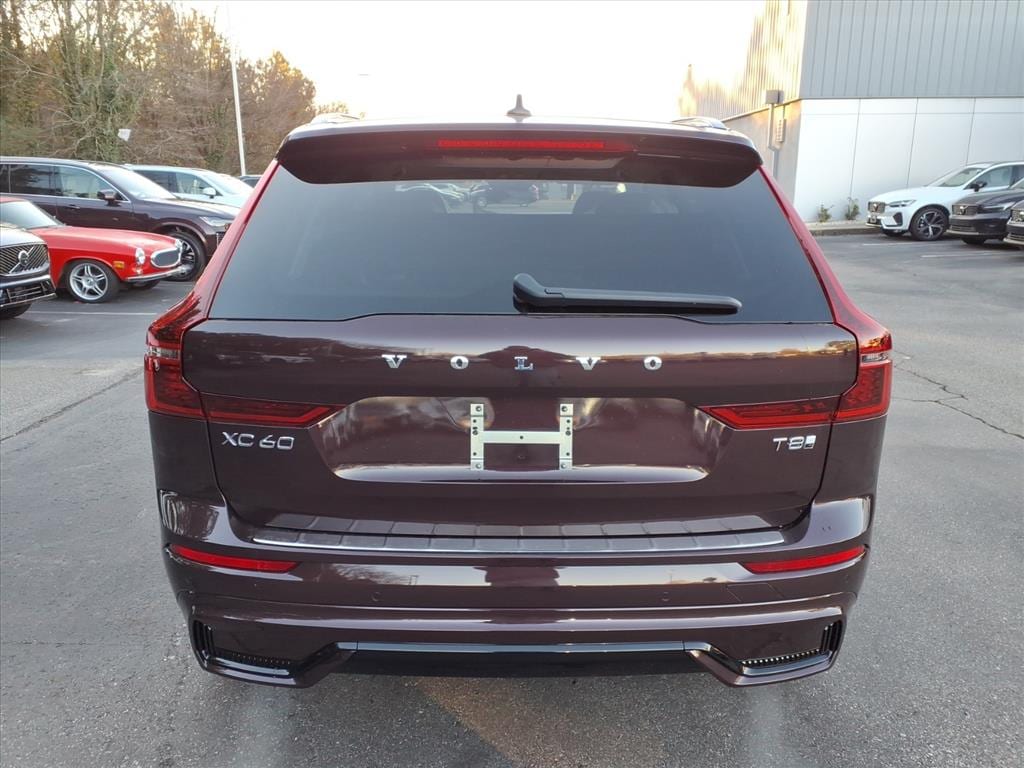 New 2026 Volvo XC60 plug-in hybrid T8 Ultra SUV