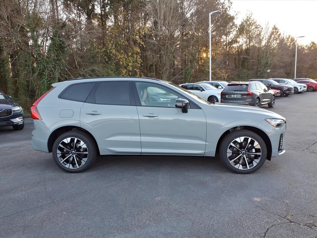 New 2026 Volvo XC60 B5 Plus SUV