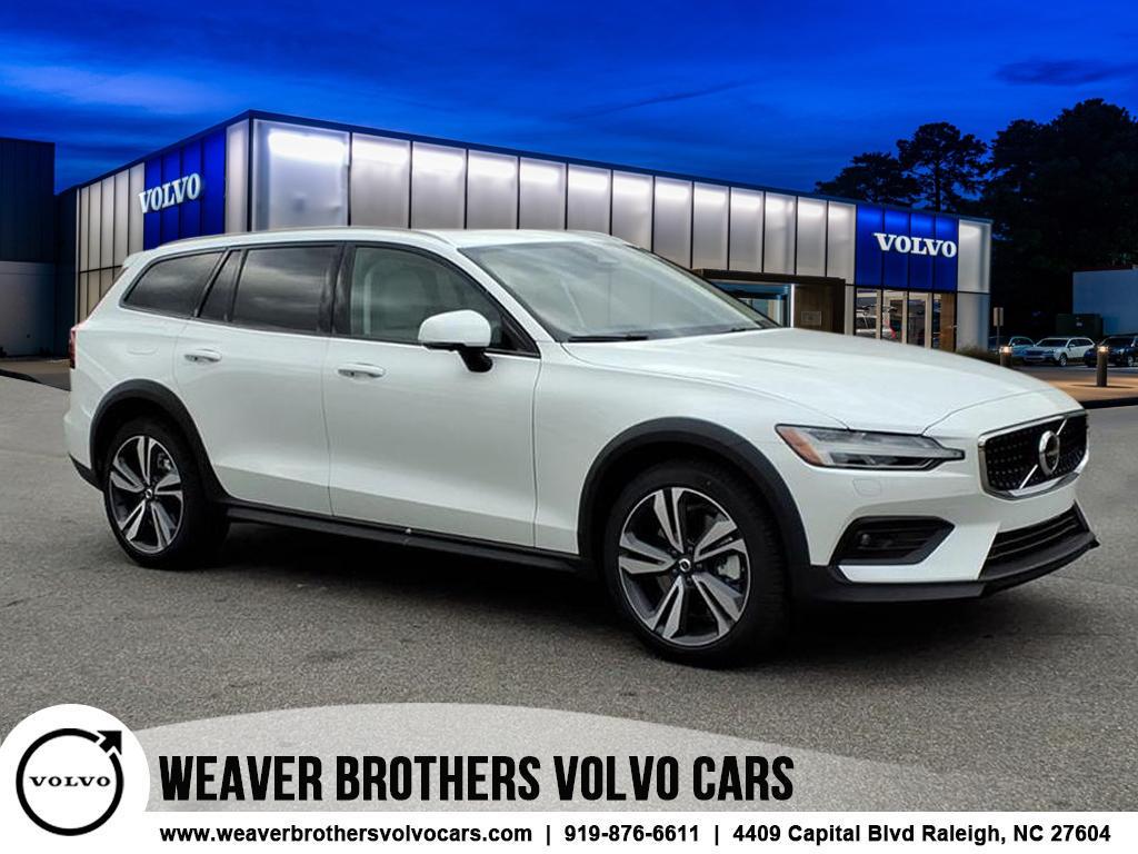 2026 Volvo V60 Cross Country