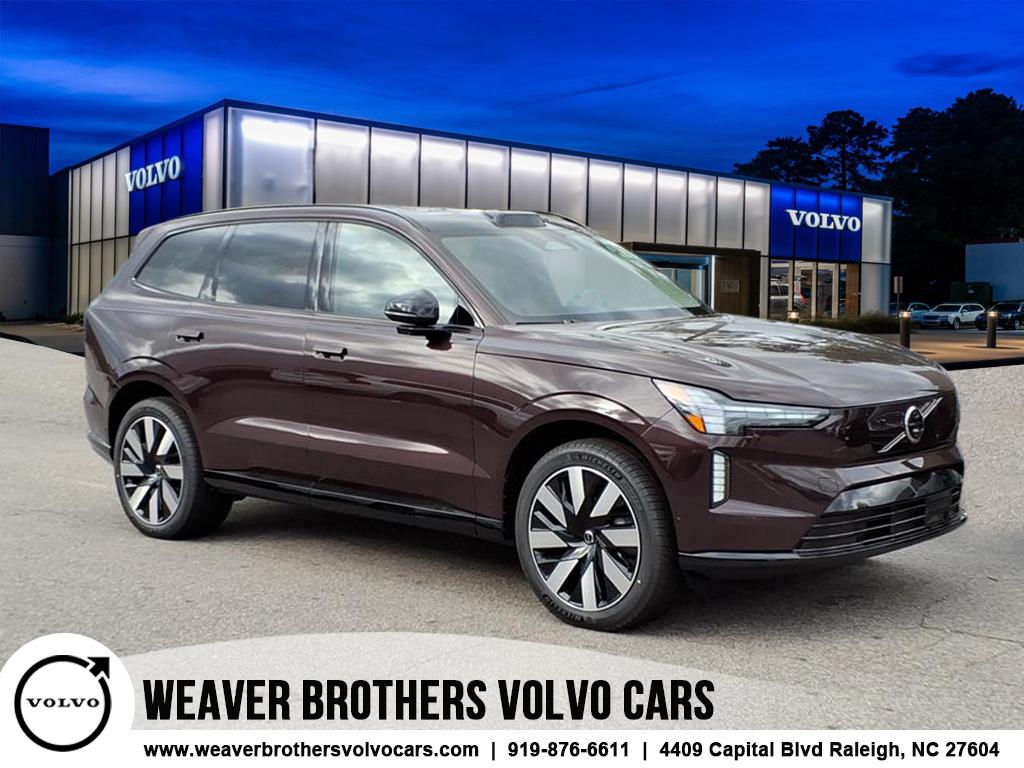 2025 Volvo EX90 Plus's photo