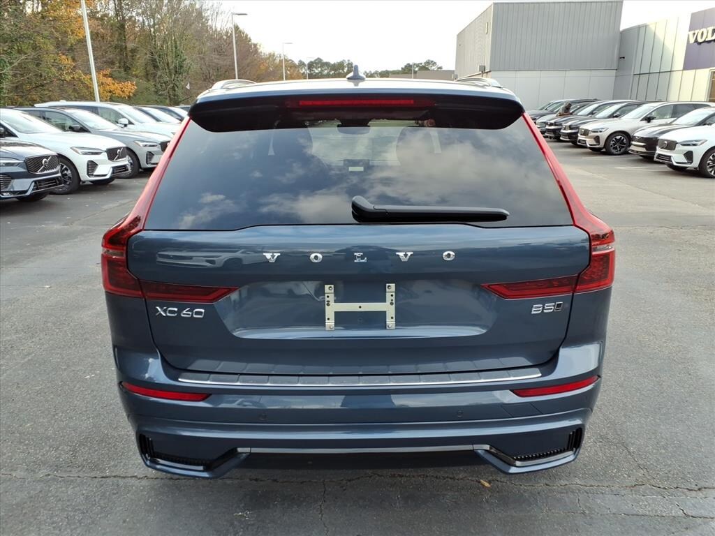 New 2026 Volvo XC60 B5 Plus SUV