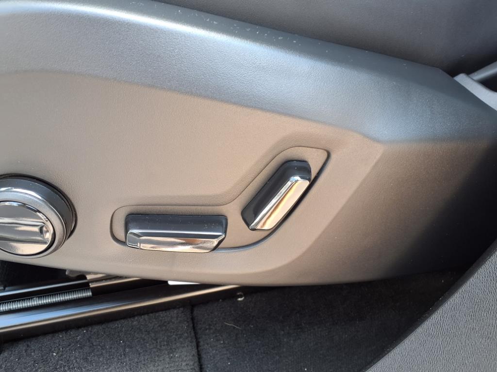 2026 Volvo XC90 Core - Photo 13
