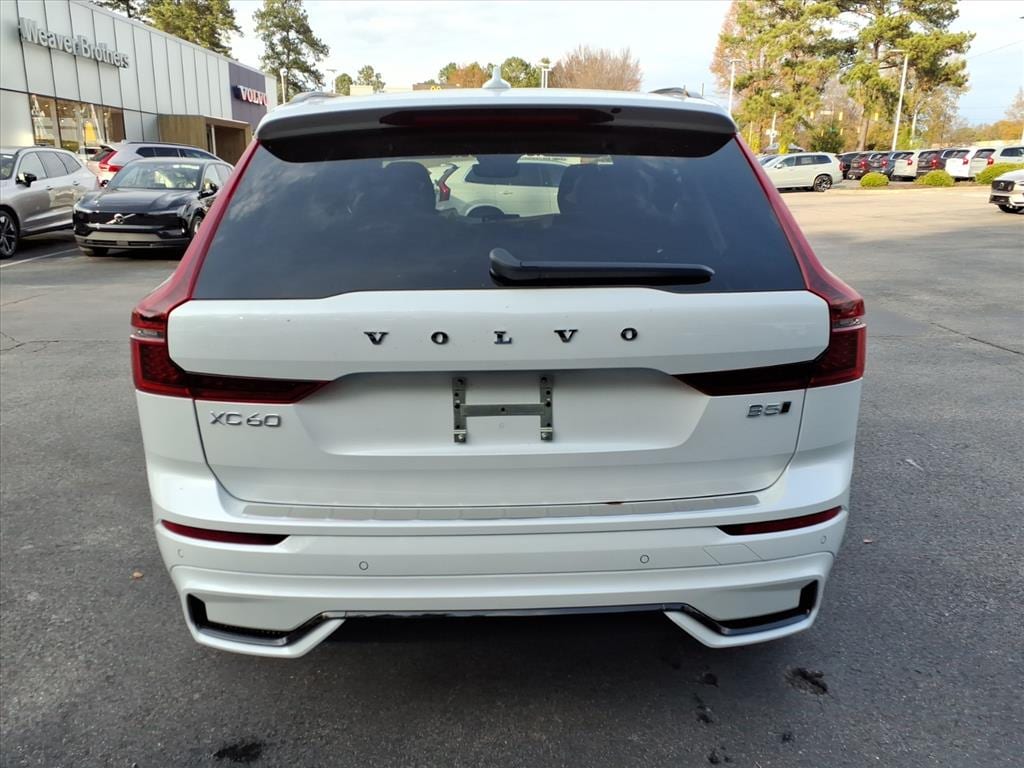New 2026 Volvo XC60 B5 Plus SUV