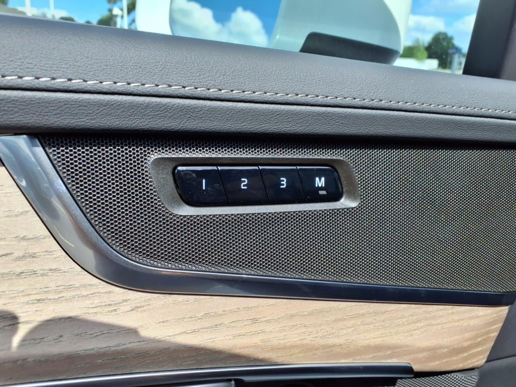 2026 Volvo XC90 Core - Photo 12