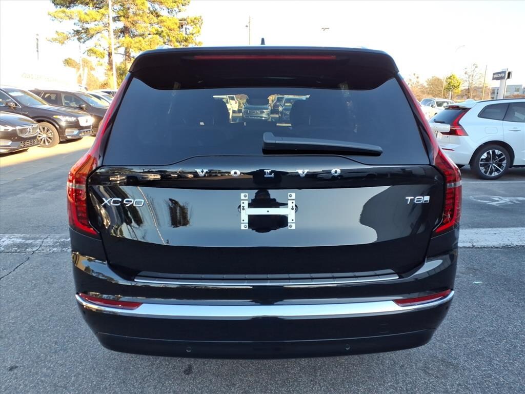 New 2026 Volvo XC90 plug-in hybrid T8 Plus 7-Seater SUV
