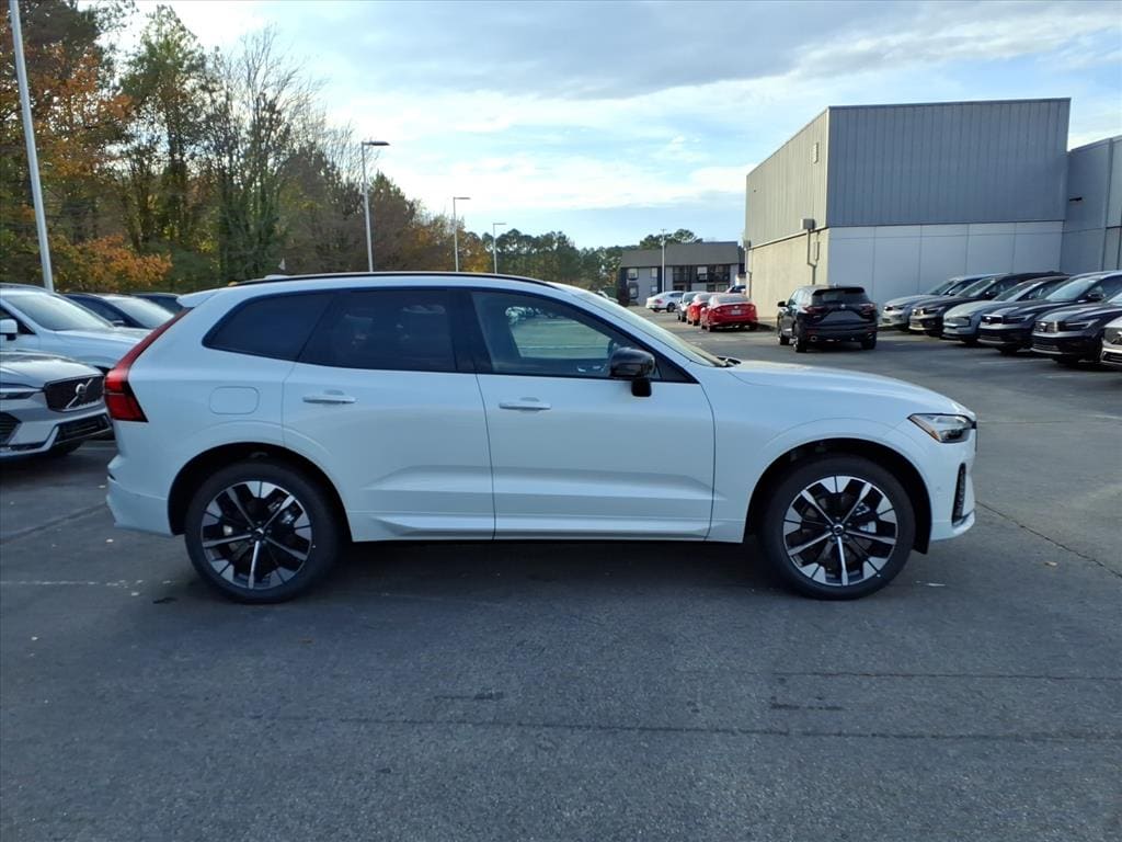 New 2026 Volvo XC60 B5 Plus SUV