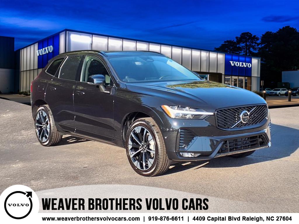 2026 Volvo XC60 Plus's photo