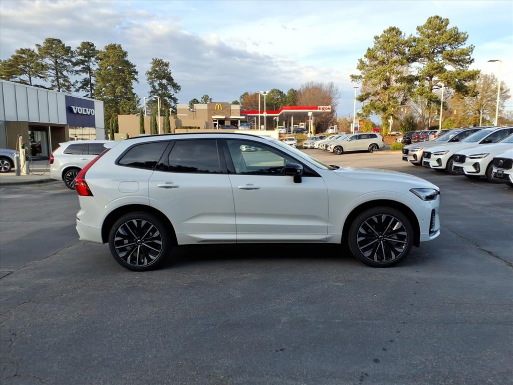 New 2026 Volvo XC60 B5 Ultra SUV