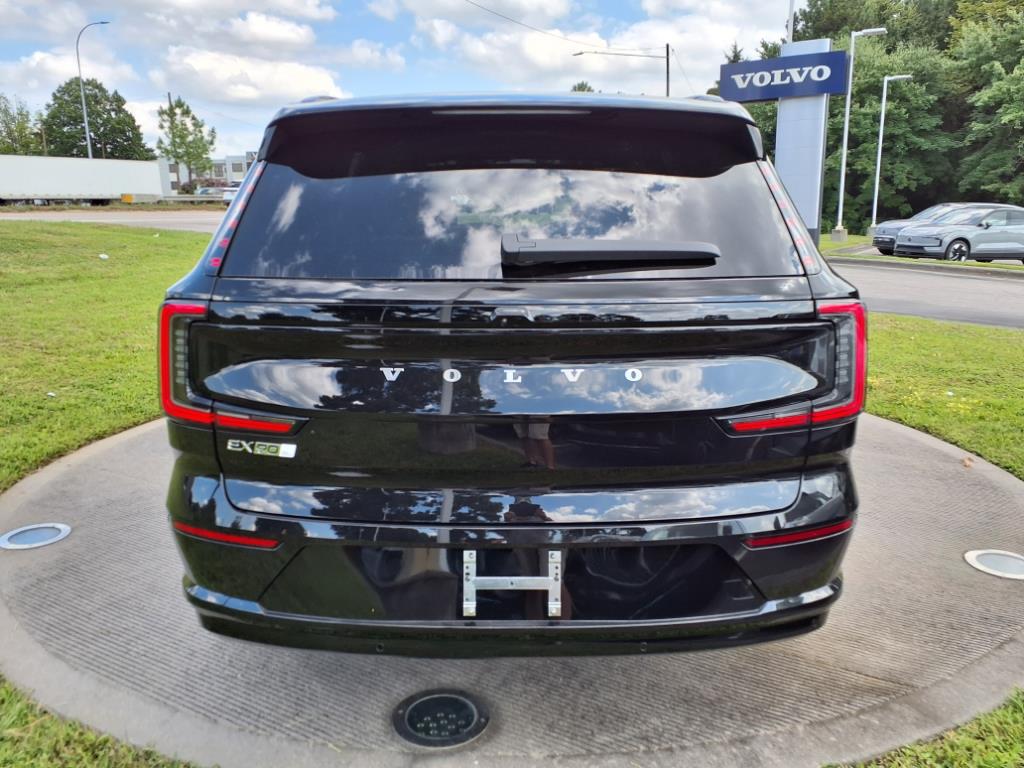 2025 Volvo EX90 Twin Motor Performance Ultra photo 3