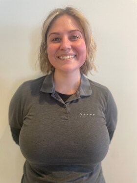 Staff member Cheyenne Devignez from 7af573f26658