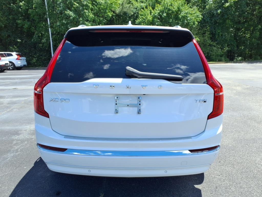 2025 Volvo XC90 T8 photo 4