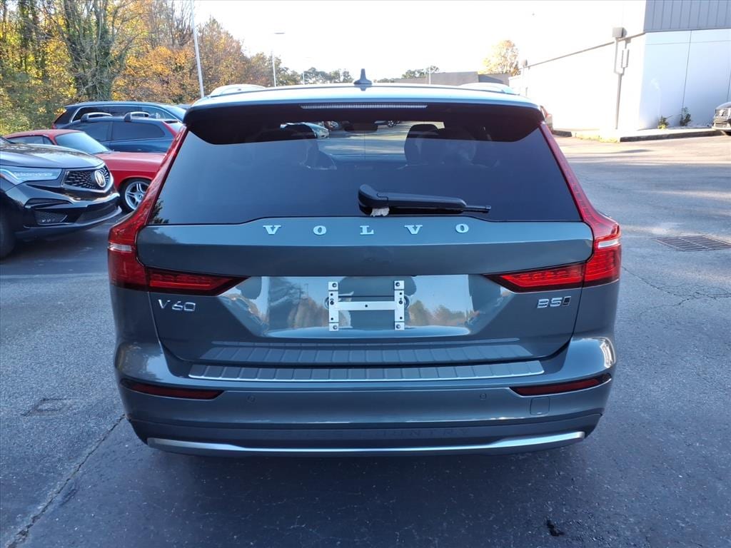 New 2026 Volvo V60 Cross Country B5 Ultra Wagon