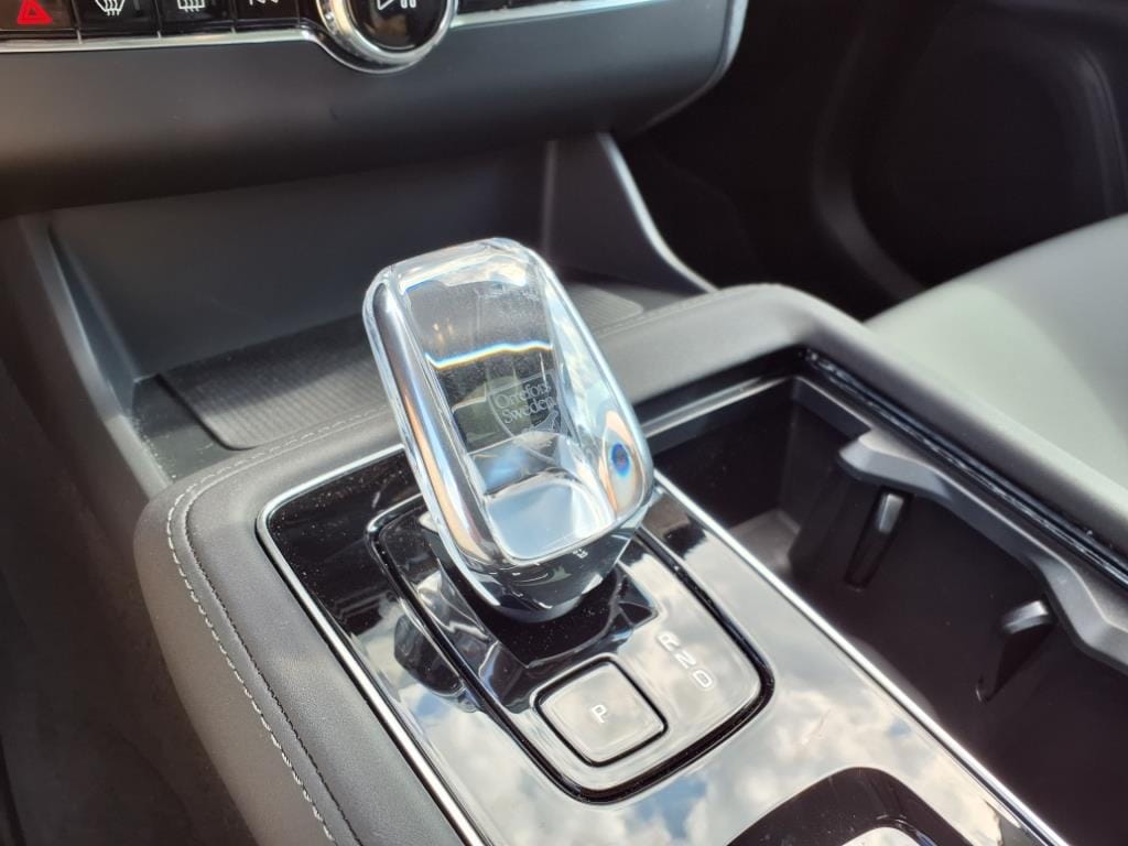 2025 Volvo XC90 Core - Photo 19