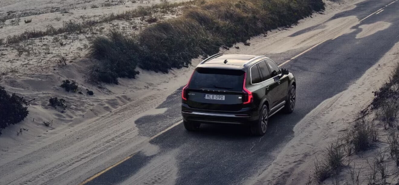 Volvo XC90 MPG Fuel Tank Capacity, Mileage & Range