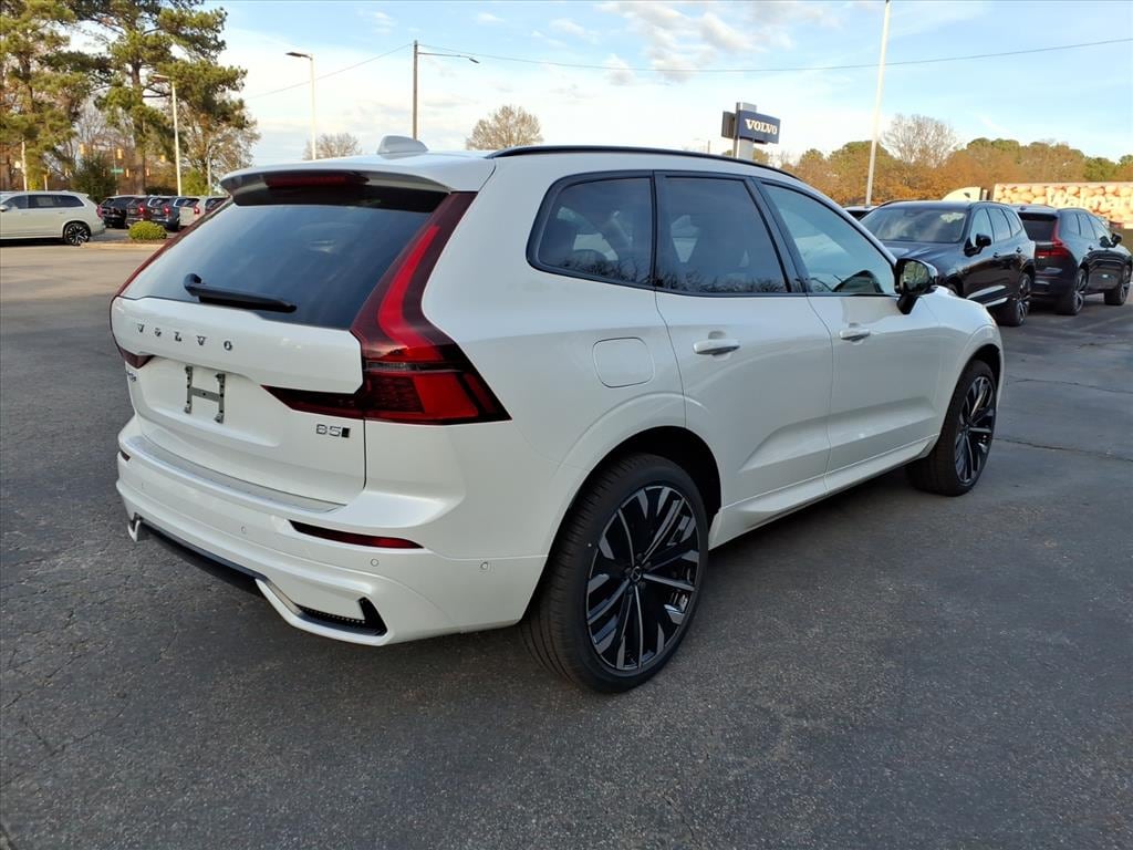 New 2026 Volvo XC60 B5 Ultra SUV
